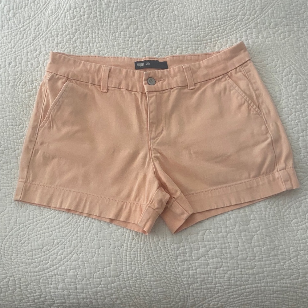 Women’s Levi Shorts